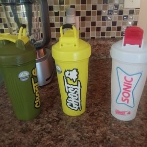 Ost Party Beverage Dispensers Yellow and Green